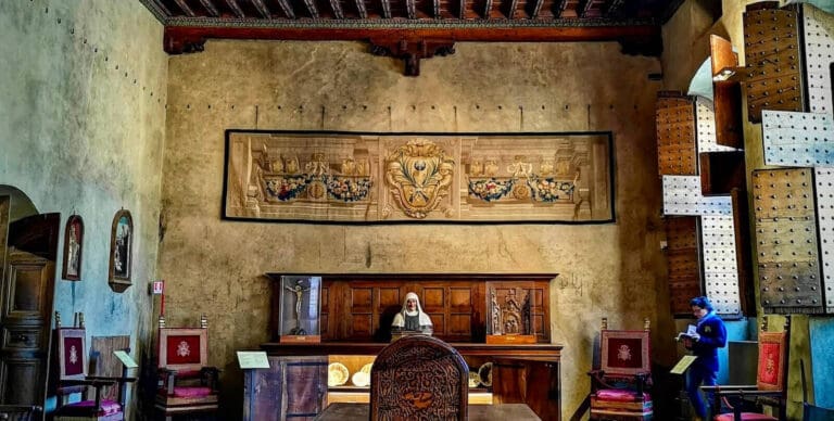 palazzo davanzati in florence