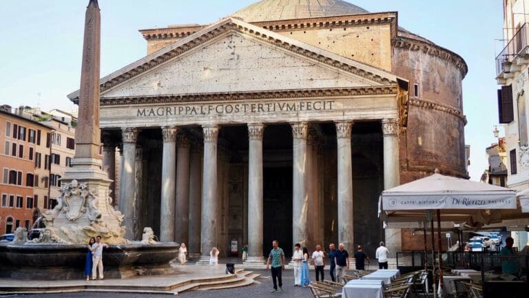 the pantheon pediment