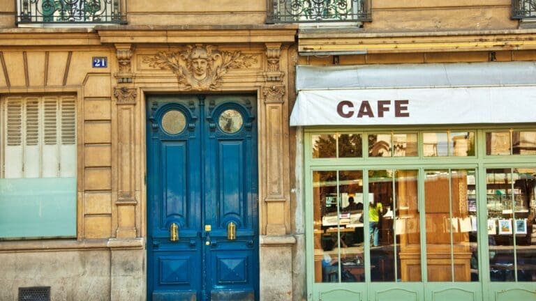 caffe culture in paris