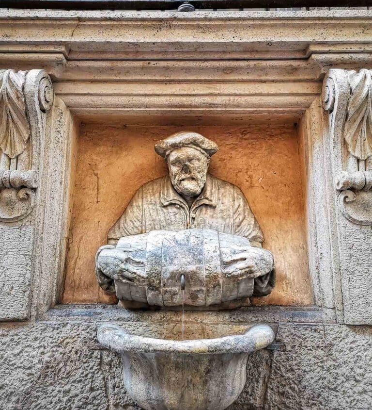Fontana del Fachino Rome