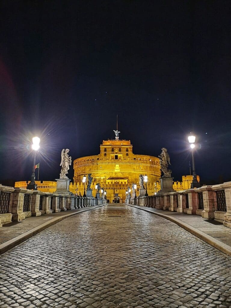 ponte sant'angelo at night in rome