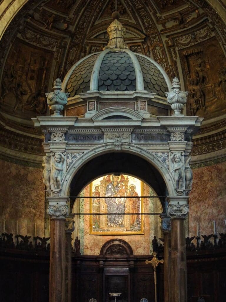 san crisogono interior in rome