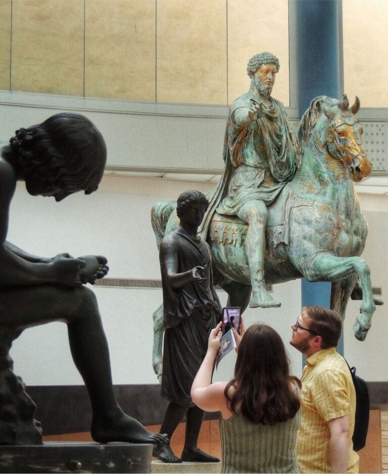 view of capitoline musuems with the spinario and marcus aurelius