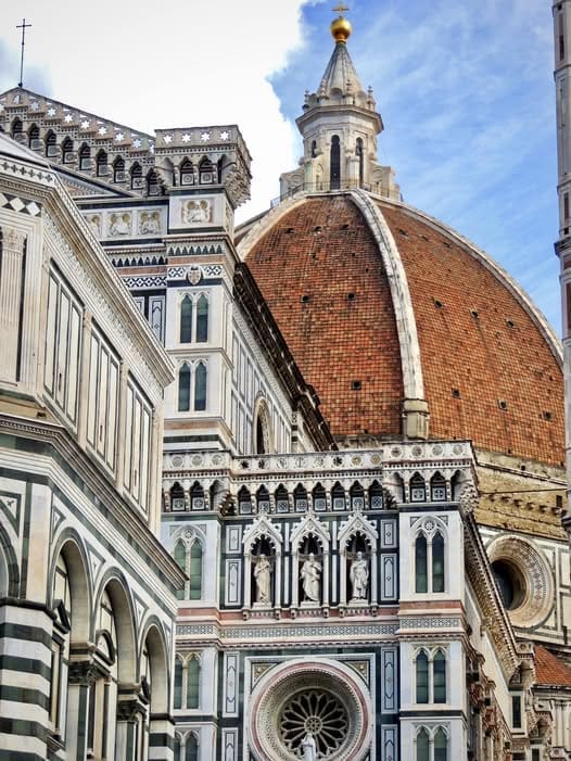 florence duomo seen from below