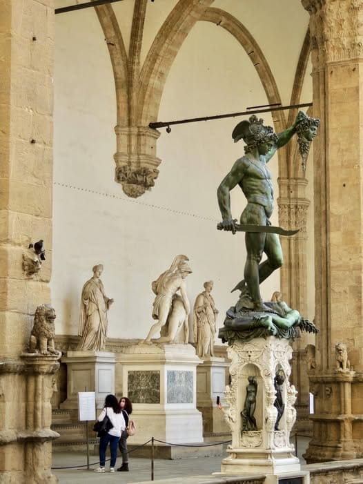 loggia dei lanzi in florence