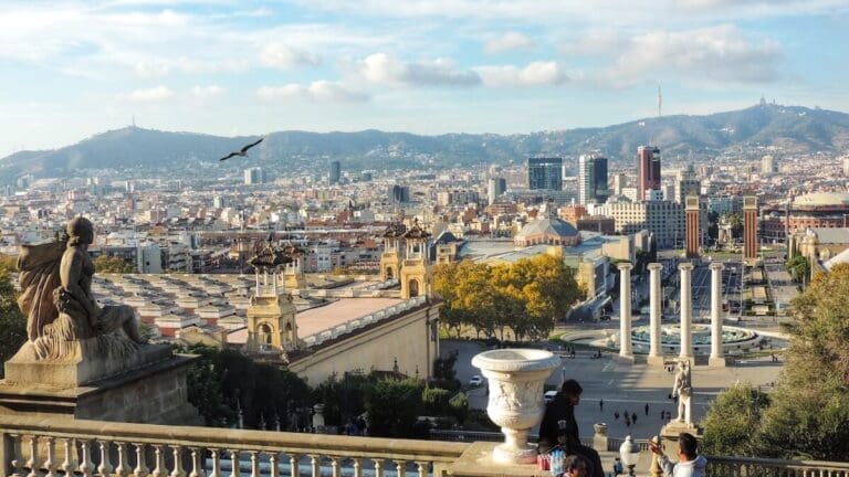 montjuic hill barcelona tour