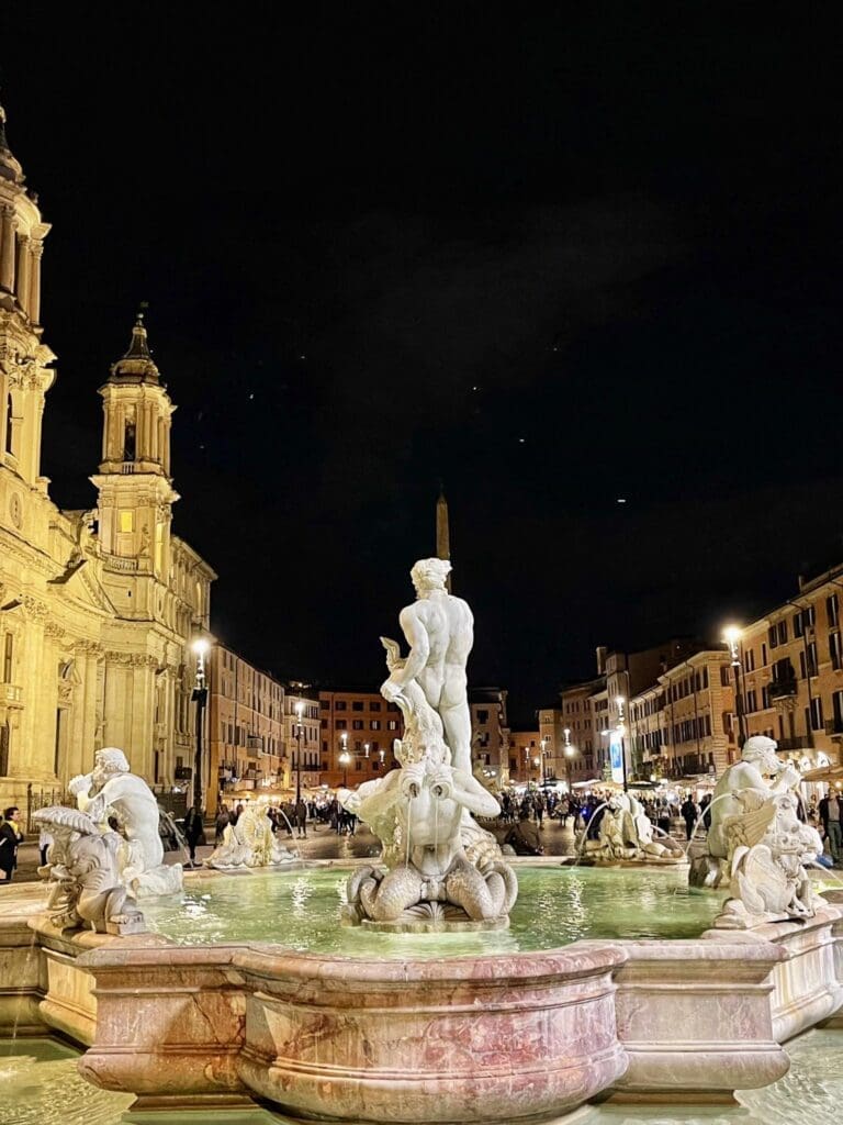 piazza navona at night